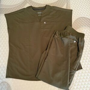 Fabletics Olive Green Women’s Scrub Top and Joggers Set